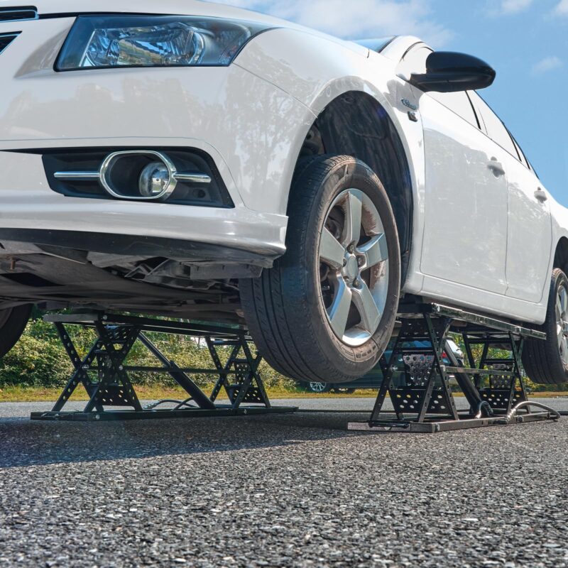 VEVOR Portable Car Lift – 7,000 lbs / 3,175 kg Capacity, 26.8" Max Height, Heavy-Duty Carbon Steel, 120V Scissor Lift for Garage, SUV, and Truck Maintenance - Image 17